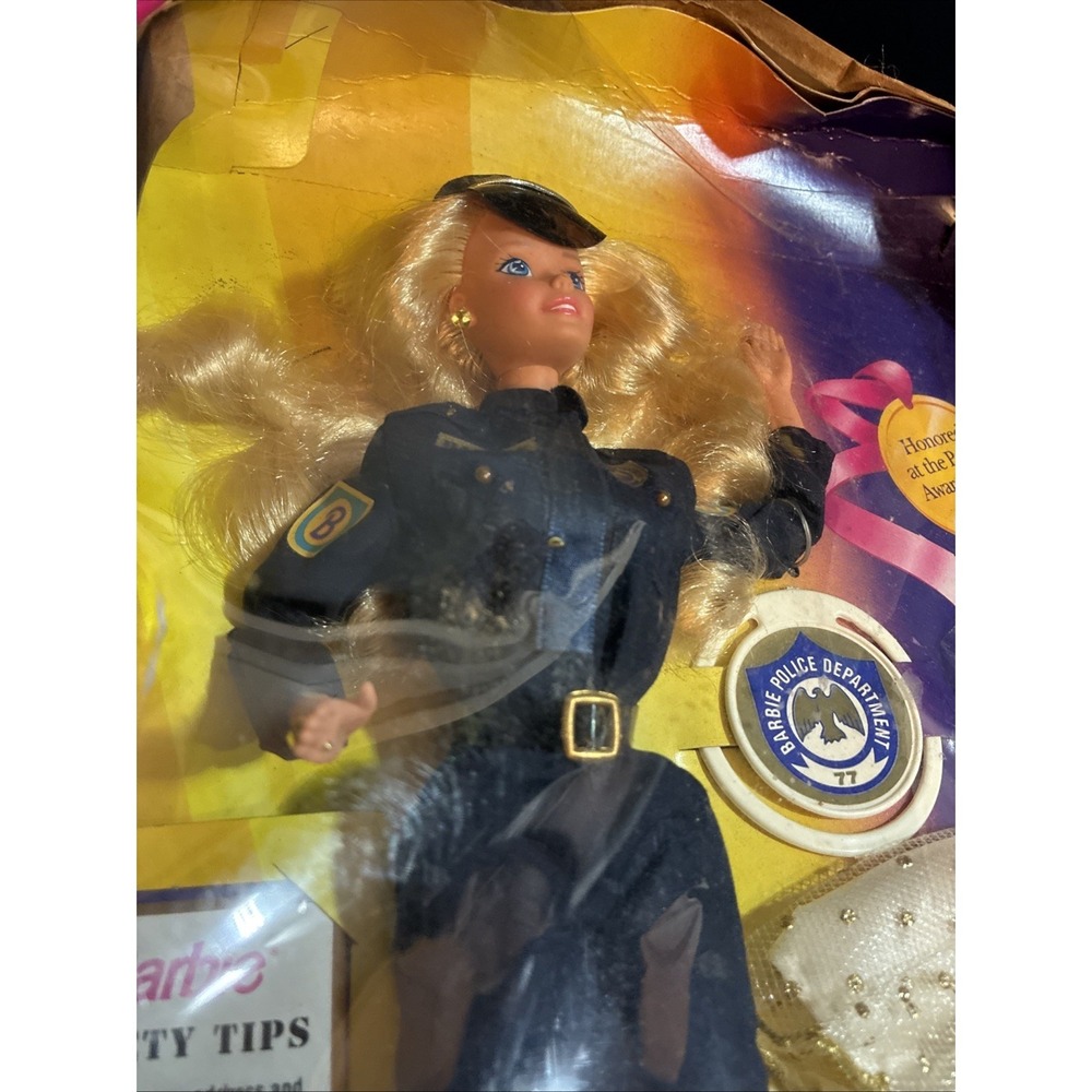 Vintage Mattel Barbie Police Officer Limited Edition Career Blonde Blue Eyes 19… - Picture 2 of 16
